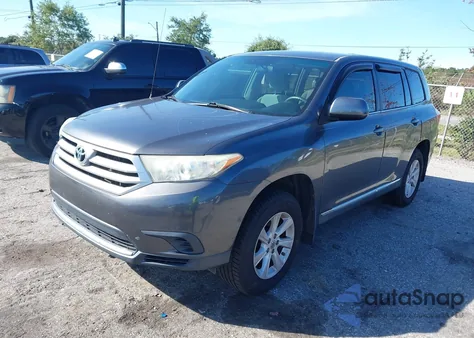 2012 Toyota Highlander from USA, damaged, VIN 5TDZA3EH2CS031109
